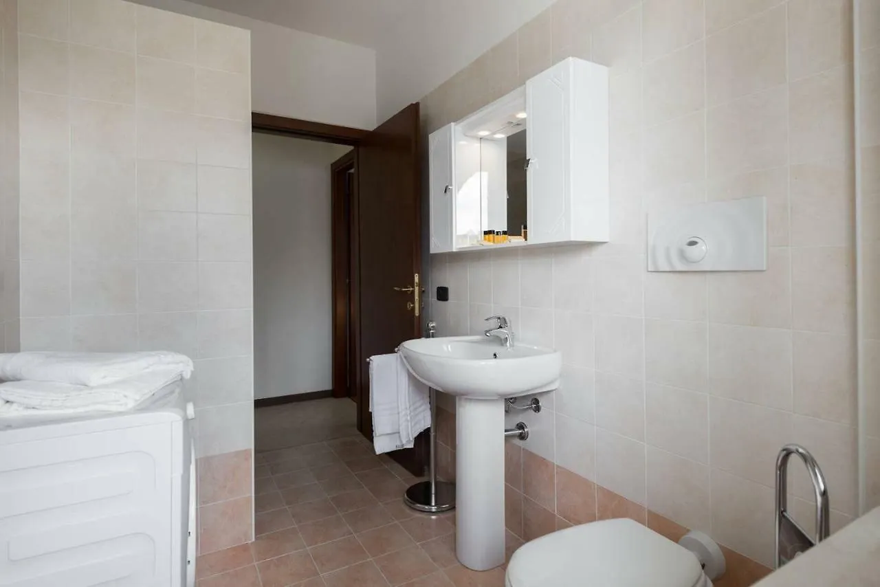 Ortaglia A3 Apartment Torri Del Benaco